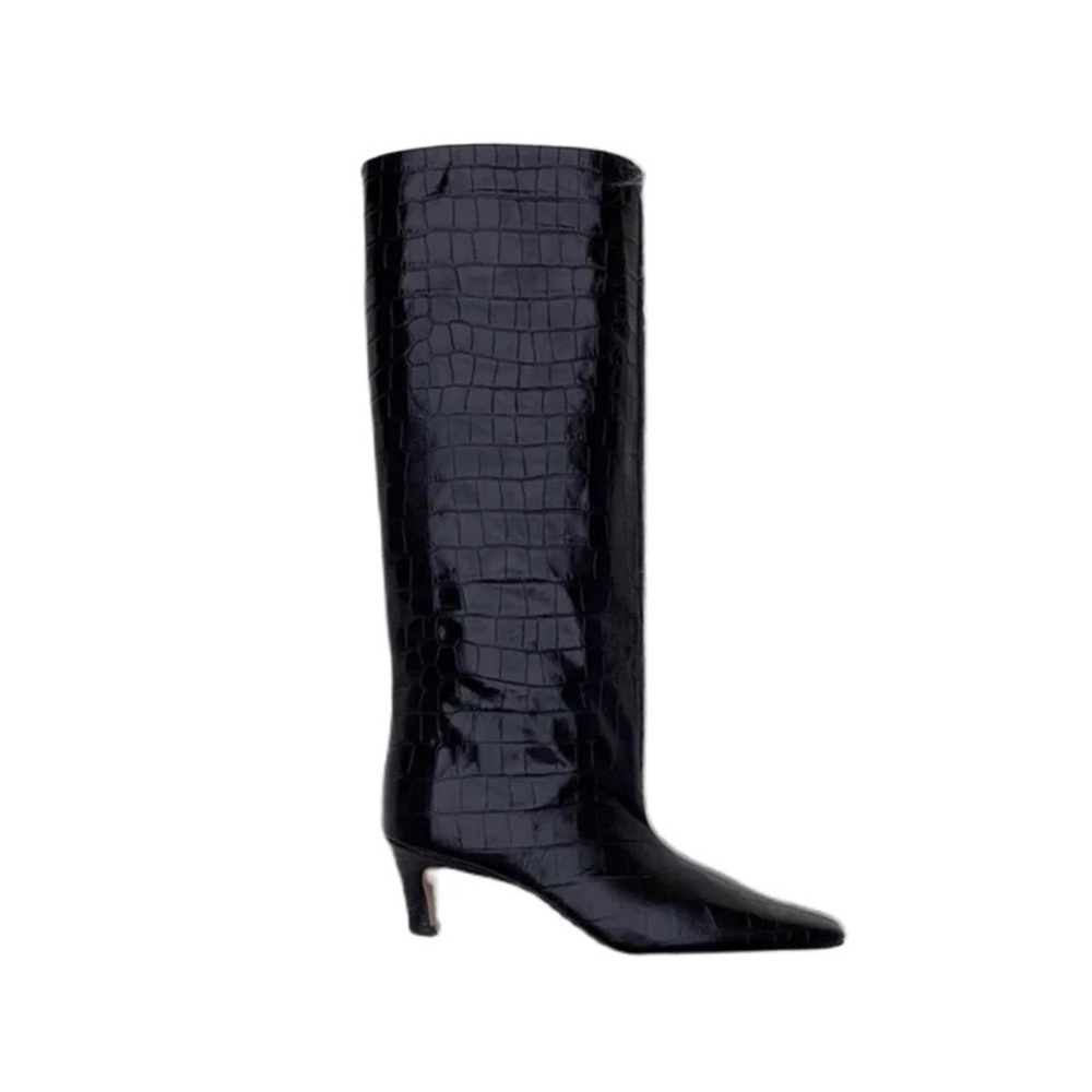 Brand New, Never worn, Kitten heel shaft boots